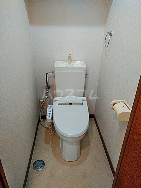 【沼津市市場町のマンションのトイレ】