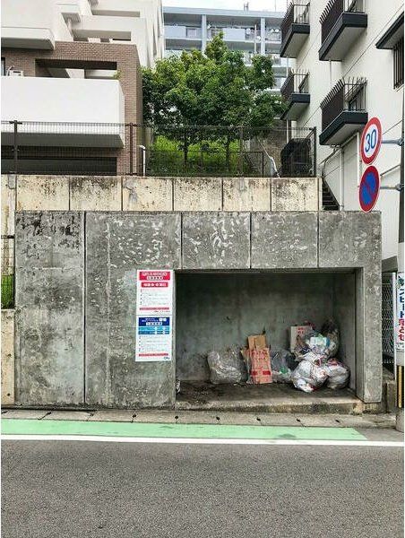 【福岡市中央区小笹のマンションのその他】