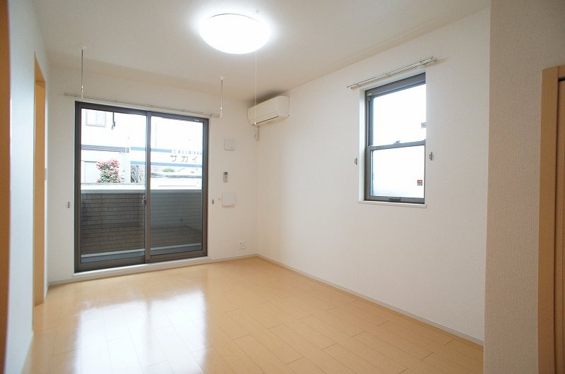 居室・リビング　図面と現状に相違がある場合には現状を優先