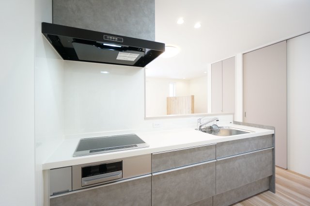 キッチン　水曜日、営業時間外もご相談ください！