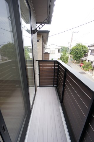 バルコニー　水曜日、営業時間外もご相談ください！