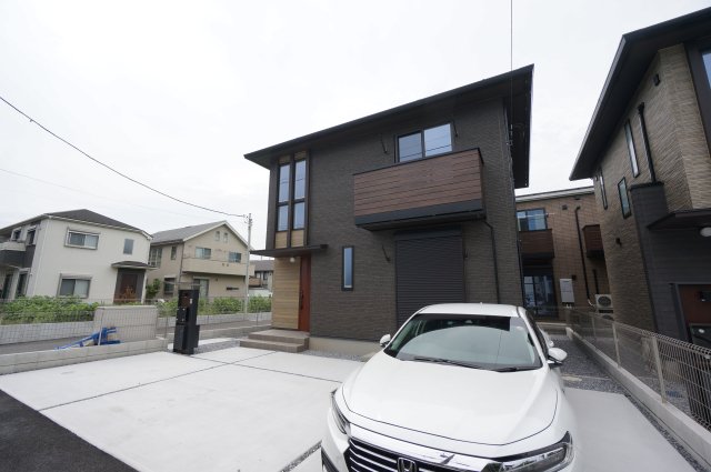 建物外観　物件、駅でお待ち合わせでのご案内歓迎！