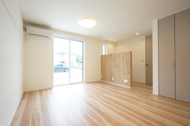 居室・リビング　当日の見学大歓迎！