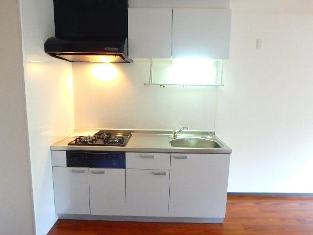 キッチン　システムキッチン完備☆３口です！