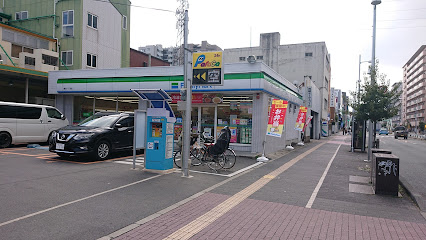 コンビニ　ファミリーマート 関目一丁目店（コンビニ）まで627m