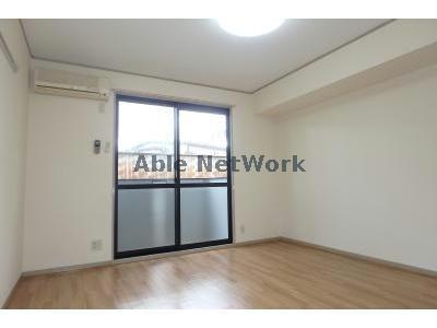 居室・リビング　105