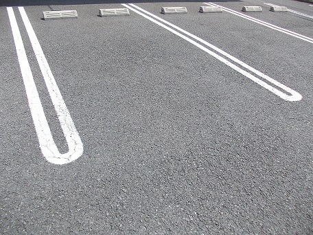 駐車場　建築中につき同タイプ物件写真を掲載しております