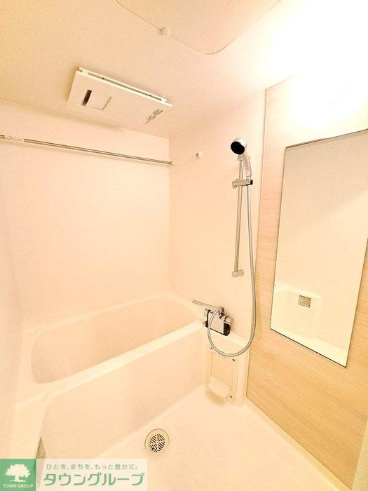 バス・シャワールーム　バス