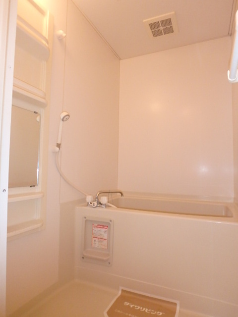 バス・シャワールーム　バス