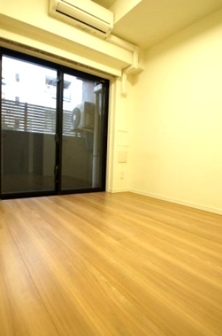 居室・リビング　「約6.3帖の洋室です」