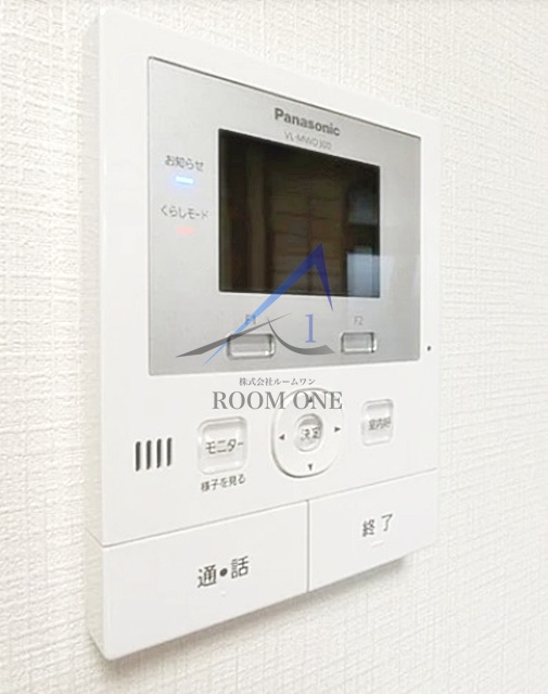 セキュリティ　モニター付きインターホンです。