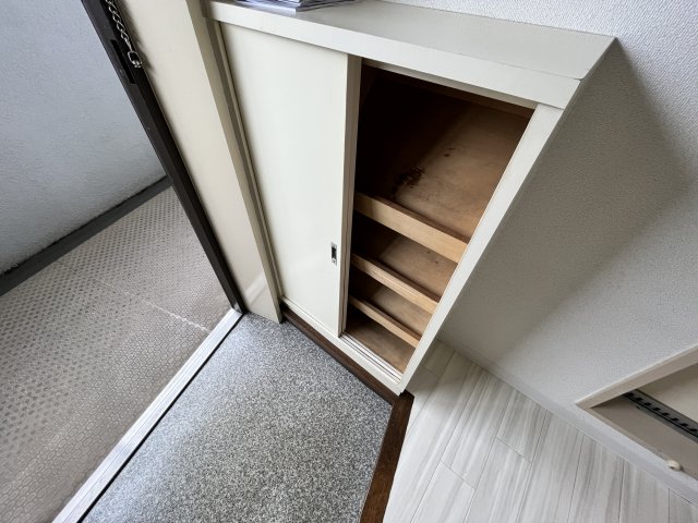 玄関　フローリング☆（同一仕様写真）