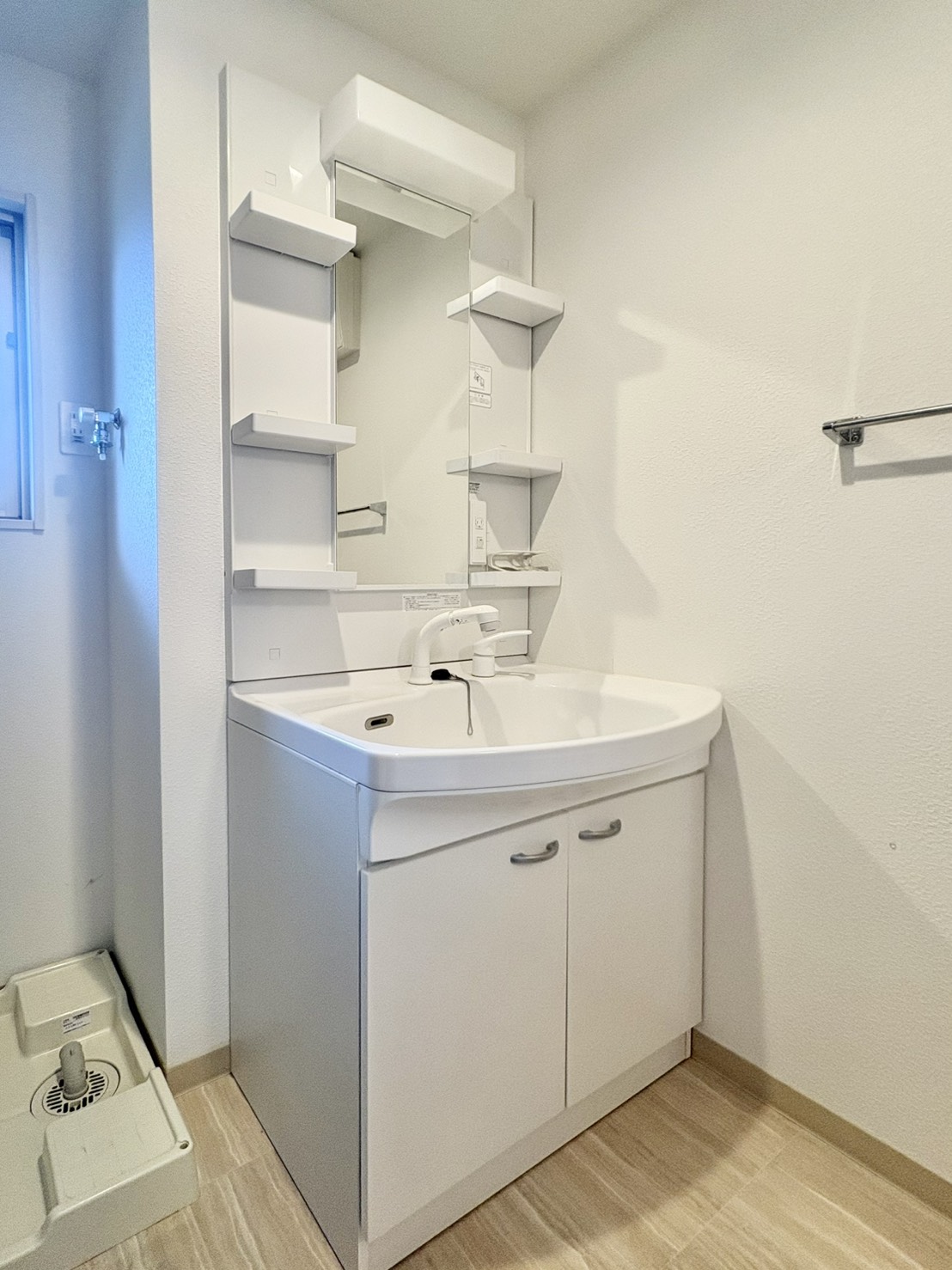 洗面設備　同系タイプ