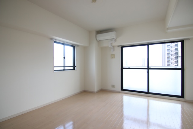 居室・リビング　※別室の参考写真の為、現況優先です。