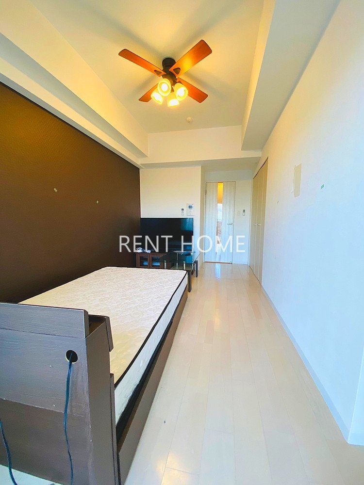 居室・リビング　洋室は広めの7.9帖です。