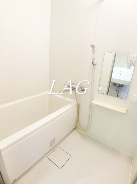 バス・シャワールーム　お風呂です。