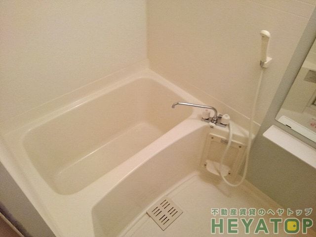 バス・シャワールーム　浴室乾燥機付きお風呂