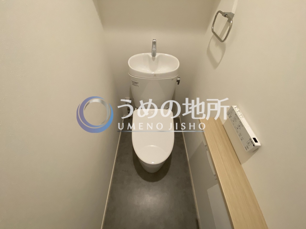 トイレ　トイレ