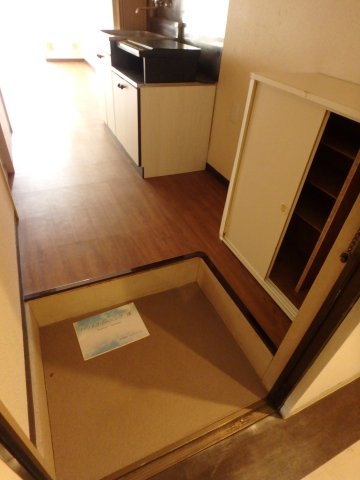 玄関　※参考写真※