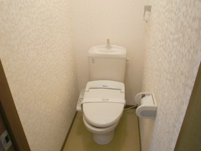 トイレ　同型タイプ