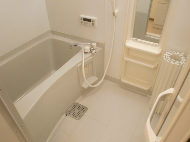 バス・シャワールーム　同型タイプ