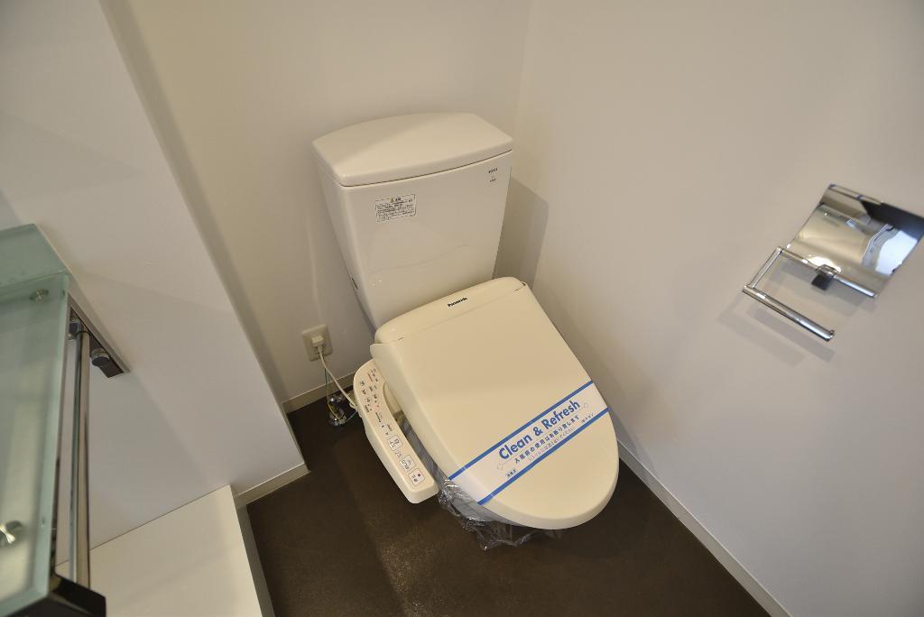 トイレ　シャワー付トイレ