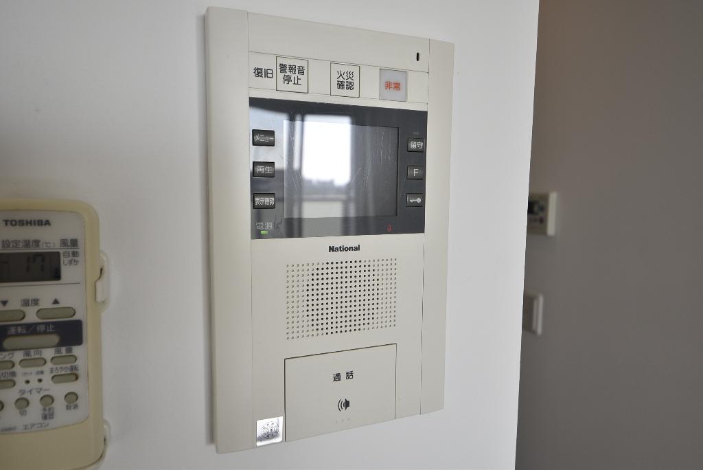 セキュリティ　カメラ付インターホン