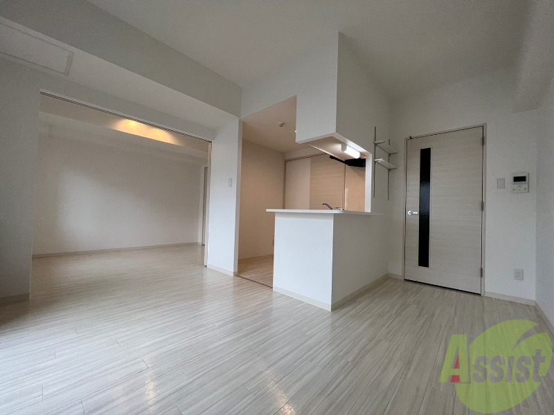 居室・リビング　広くてキレイなＬＤＫが広がっていて、充実した生活が送れそう。