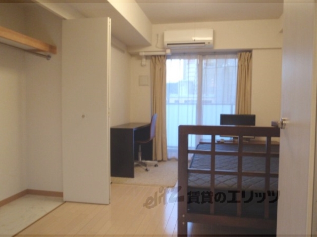 居室・リビング　洋室