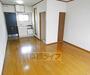 居室・リビング　落ち着いた雰囲気のお部屋です