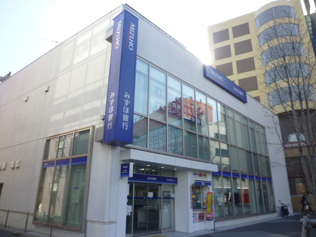 銀行　★みずほ銀行十日市場支店★（銀行）まで915m