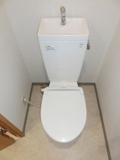 トイレ　清潔感のあるトイレです。