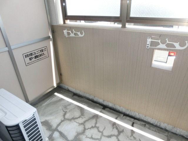バルコニー　広めのバルコニー。