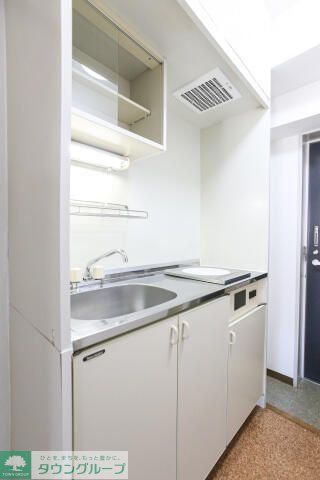 キッチン　★お部屋探しは株式会社タウンハウジング東京まで★