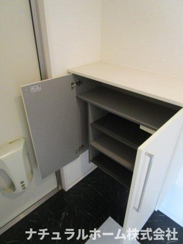 その他　靴箱