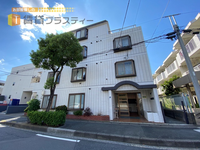 建物外観　駅がすぐそこは嬉しい立地