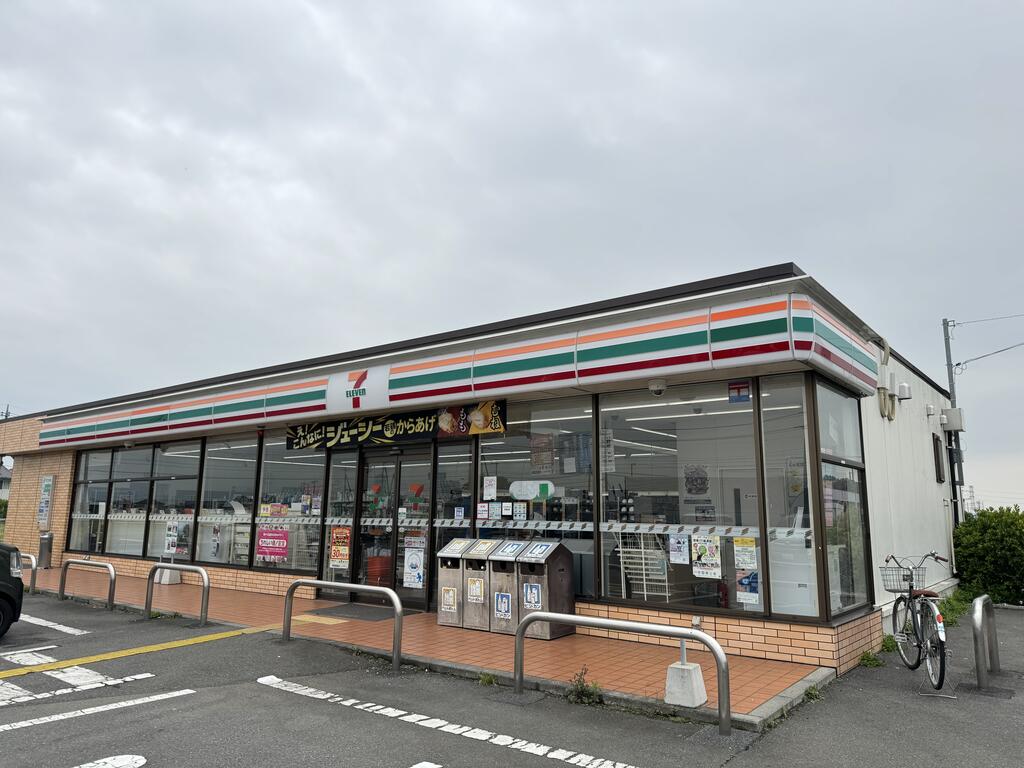 コンビニ　セブンイレブン本庄早稲田西店（コンビニ）まで546m