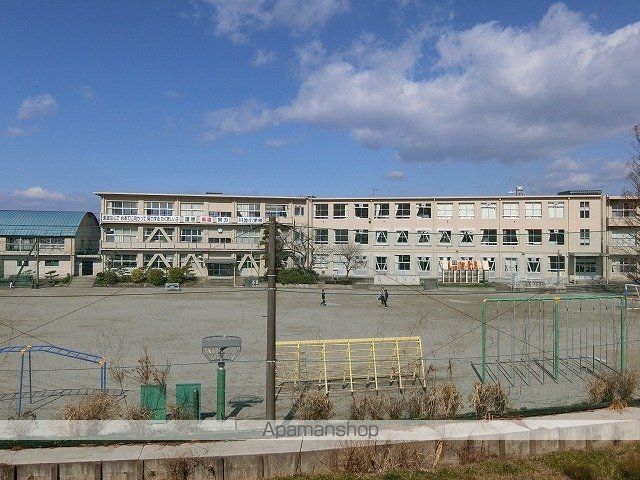 小学校　川並小学校（小学校）まで1500m