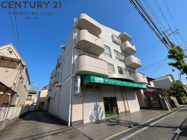 建物外観　居住者専用のごみ置き場があります！