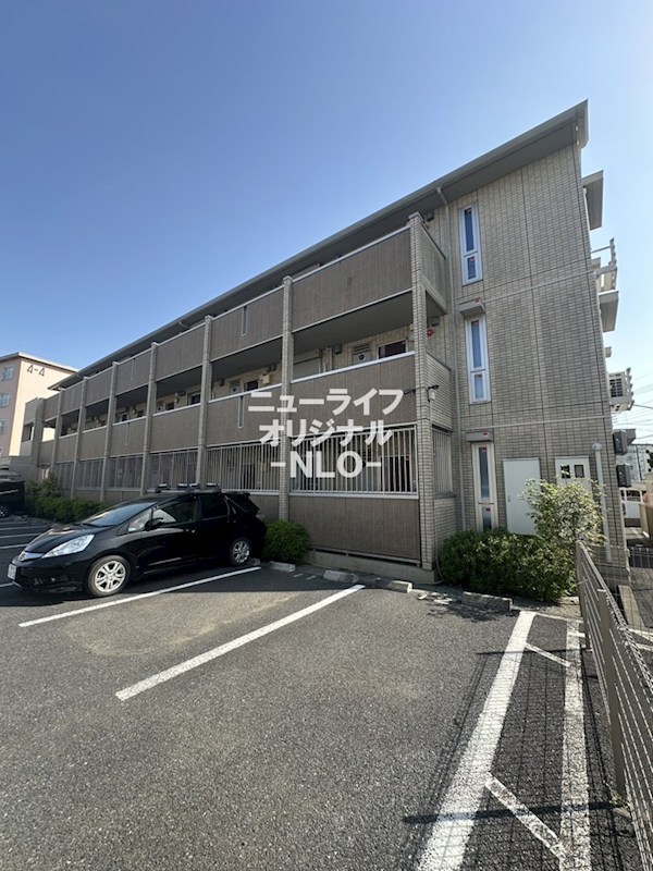 建物外観　シンプルモダンな素敵な外観の建物です。