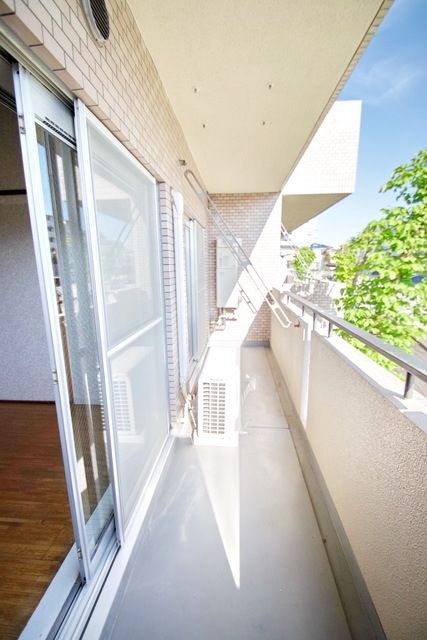 バルコニー　★お部屋探しはタウンハウジング稲田堤店まで★