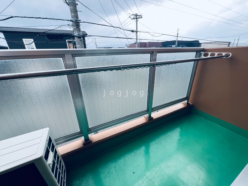 バルコニー　広々としたバルコニーです。