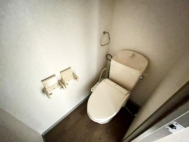 トイレ　シャワー付トイレ