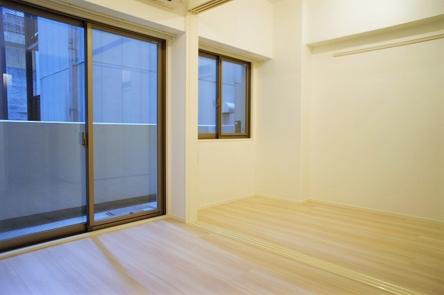 エンクレスト博多ハーモニーの居間写真