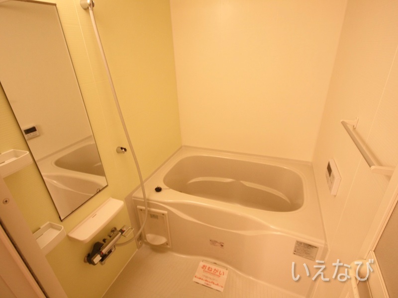 ＪＲ宇野線 備前西市駅 徒歩35分 2階建 築11年の風呂写真