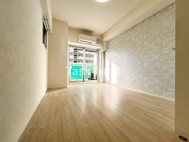 ビガーポリス405同心IIIの居間写真