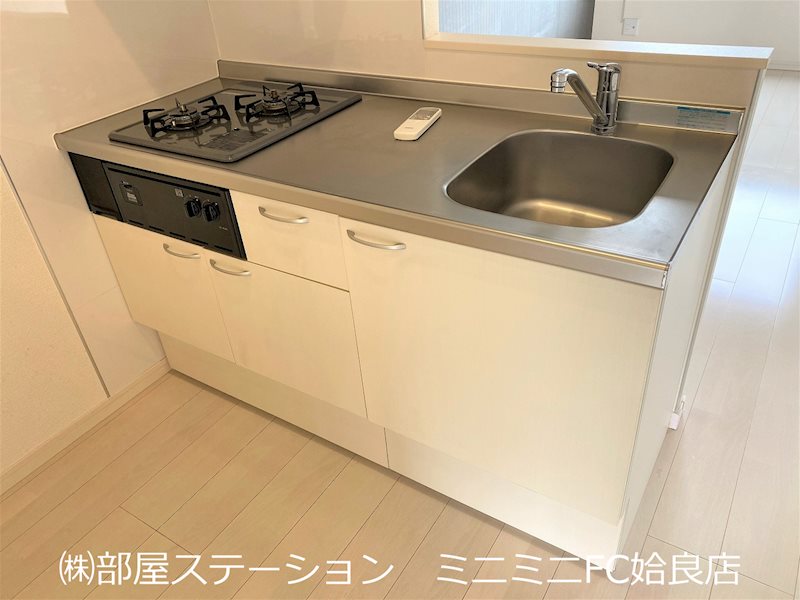ＪＲ日豊本線 姶良駅 徒歩15分 2階建 築11年のキッチン写真