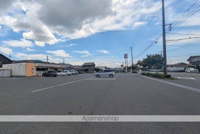 コンビニ　セブン－イレブン倉敷東塚５丁目店（コンビニ）まで293m