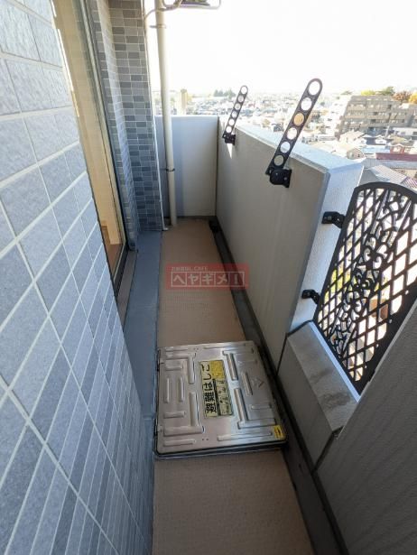 バルコニー　バルコニー