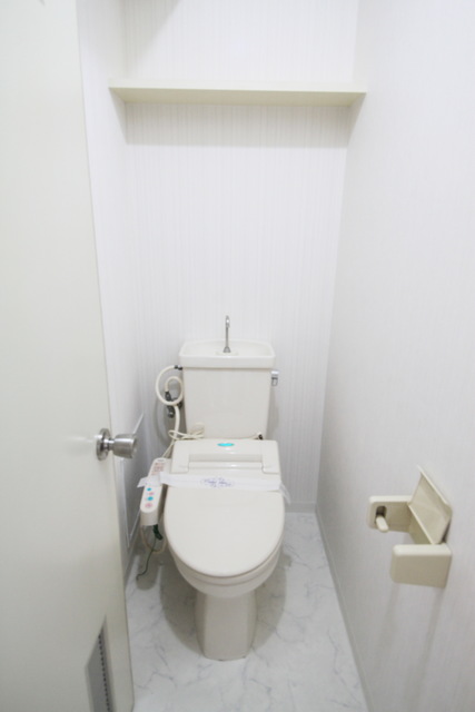 ＪＲ東北本線 郡山駅 徒歩40分 6階建 築41年のトイレ写真